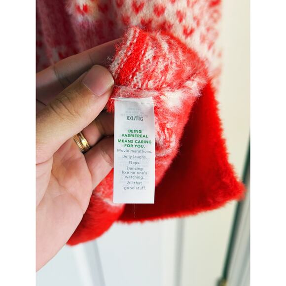 Aerie Flurry Oversized Red Fleece Crew Sweater XXL Graphic Heart Cool Vibes Cozy - Picture 10 of 12